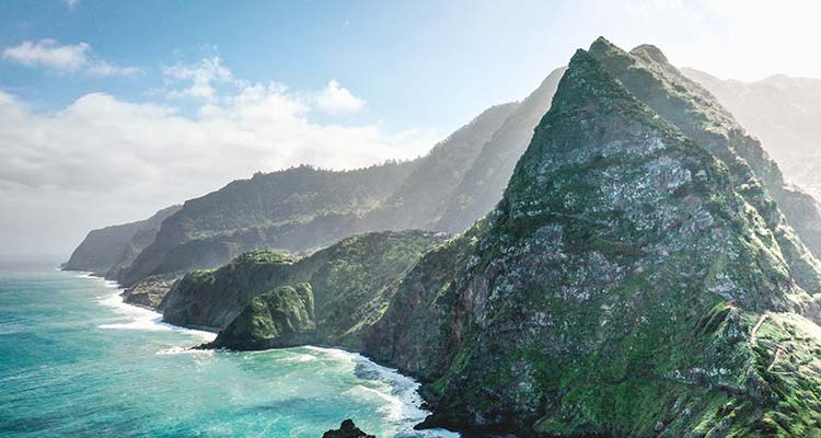 An island with a ‘sea of seven colours’