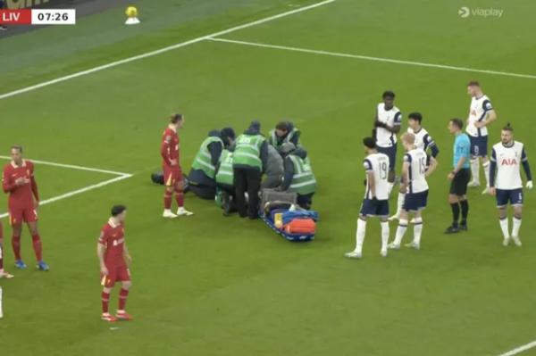 Liverpool and Spurs’ clash stopped after horror injury leaves team-mates distraught